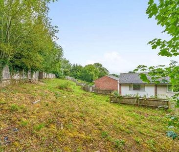 Guildford Park Avenue, Guildford, GU2 - Photo 4