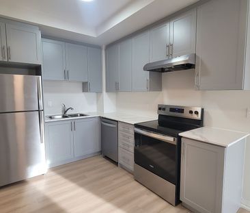 For Lease - 13042 Yonge Street Unit# 204, Richmond Hill, Ontario - Photo 6