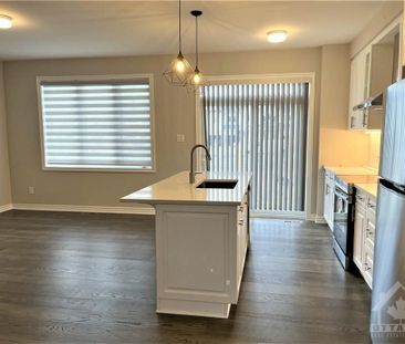 For Lease - 681 ALLIED Mews, Stittsville - Munster - Richmond, Ontario - Photo 1