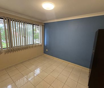 View Wednesday at 3pm - 3.15pm - Photo 2