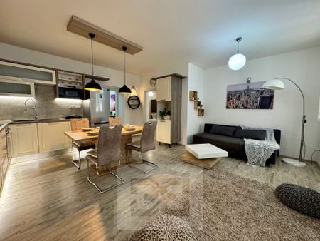 Apartment for rent, 3+kk - 2 bedrooms, 80m - Photo 2