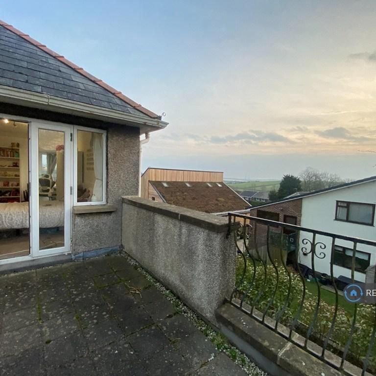 6 bedroom detached house to rent - Photo 1