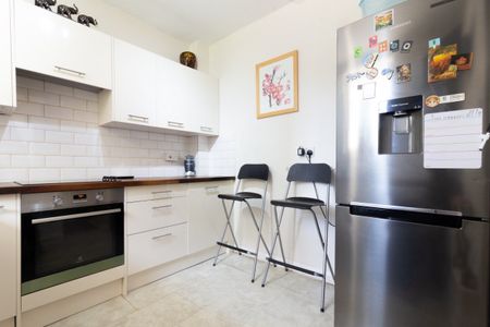 Room in a Shared Flat, Pilton Place, SE17 - Photo 5