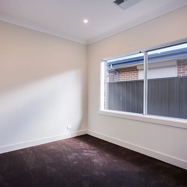 12A Greenasche Grove, Seacombe Gardens - Photo 1