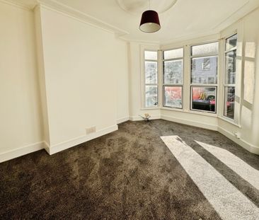 Cliff Avenue, Westcliff-On-Sea - Photo 2