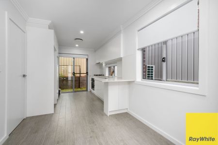 MODERN NEAR NEW TOWNHOUSE IN GREAT LOCATION - Photo 4