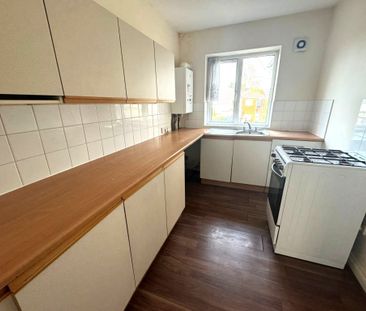 Rayners Gardens, Southampton - Photo 2