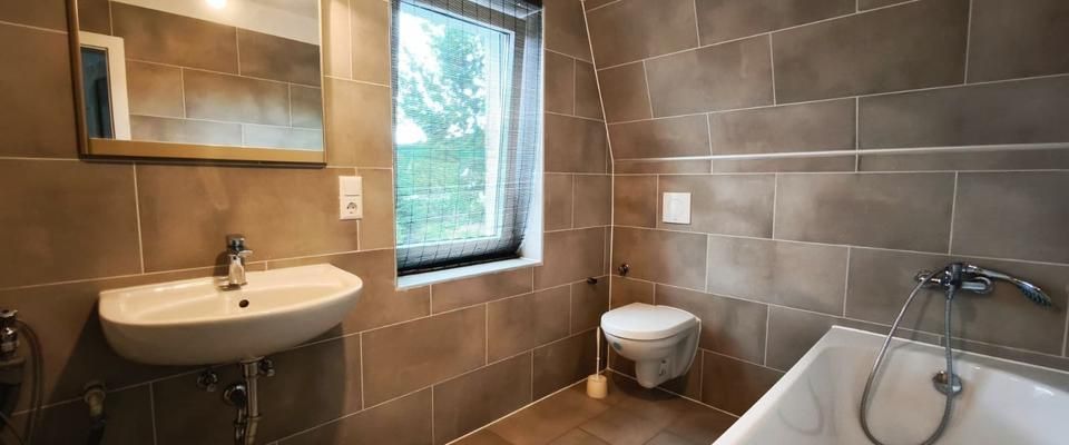 Schöne 3-Zimmer-Wohnung in Mülsen ➡️ Jobcenter Möglich !!! KÜCHE ! - Photo 1