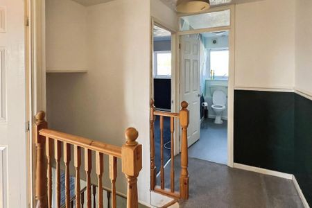 4 bedroom terraced house to rent - Photo 5