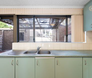 South Perth - Photo 4