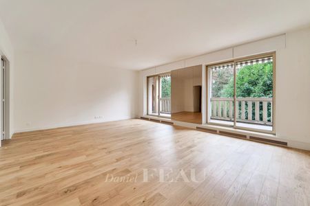 Tout savoir sur cet appartement dans le quartier Invalides, à Paris 7ème - Photo 2