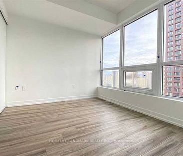 Bloor/Sherbourne-Bright Spacious 2Bed 2Bath 1Locker - Photo 3