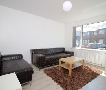 2 bedroom townhouse to rent - Photo 2