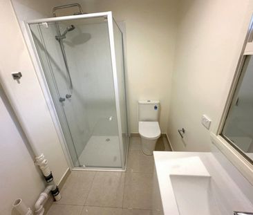 Unit 1 / 47 Corio Street, Shepparton VIC 3630 - Photo 4