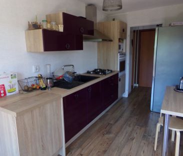 CHAMBERY LE VIEUX T2 AVEC TERRASSE ET GARAGE – ref 380 - Photo 5