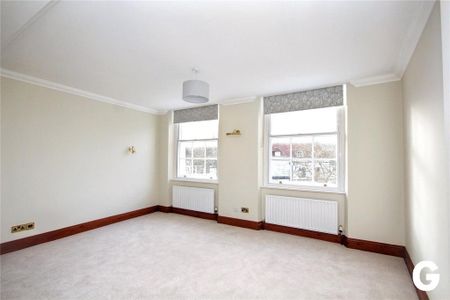 2 bedroom maisonette to rent - Photo 4