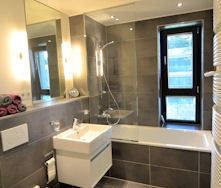 Modern möblierte Wohnung mit großer Terrasse in ruhiger, grüner Umg... - Photo 5