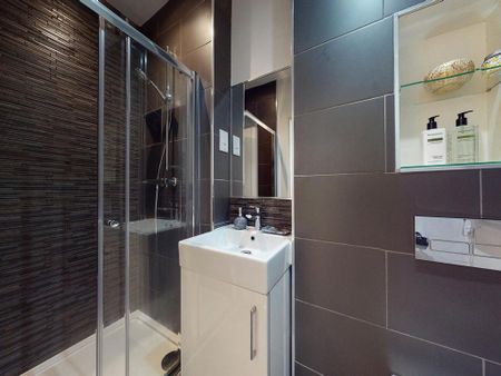 2 bedroom apartment to rent - Photo 4