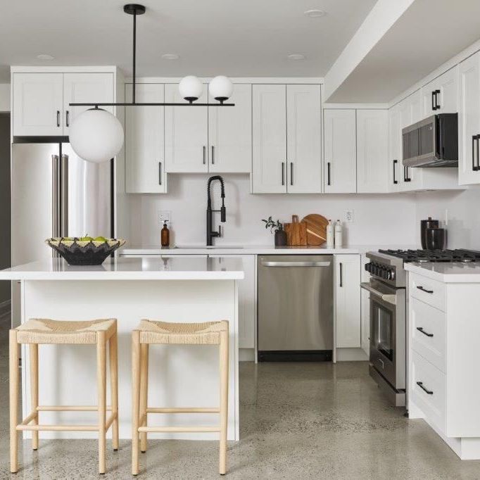 For Lease - 31 Roslin Avenue Unit# Lower, Toronto, Ontario - Photo 1