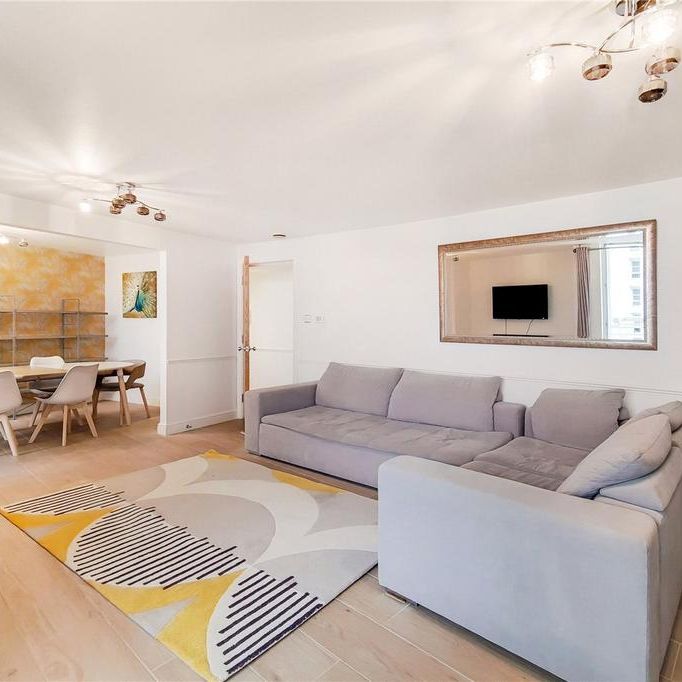 2 bedroom flat to rent - Photo 1