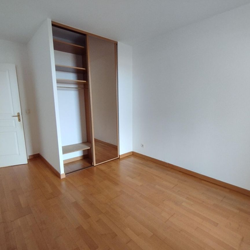 Appartement 4 pièces 107m2 MARSEILLE 9EME 1 861 euros - Photo 1