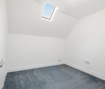 4 Bed Flat, Seven Sisters Road, N15 - Photo 1