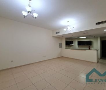 Spacious Layout| Lake View | Prime Location - Photo 4