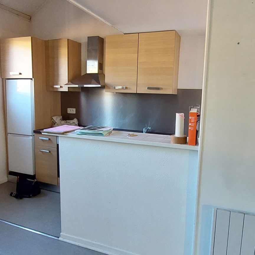 Location Appartement 2 pièces 29m² CAMBRAI 59400 - Photo 1