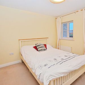 Siskin Close, SG8, Royston - Photo 2