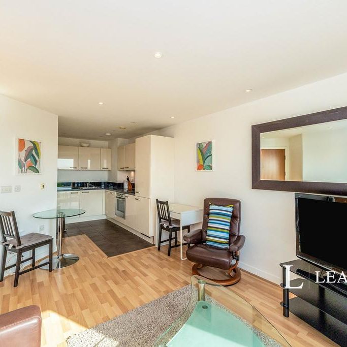 1 bedroom flat to rent - Photo 1