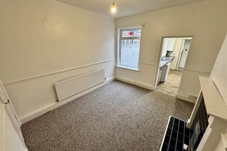 John Street - Photo 2