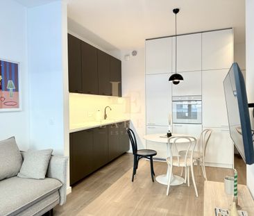 Dwupokojowe mieszkanie na Woli z komórką - Photo 5