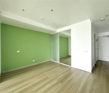 UNFURNISHED SPACIOUS FLOORBOARD ONE BEDROOM STUDIO APARTMENT LOCATE... - Photo 2