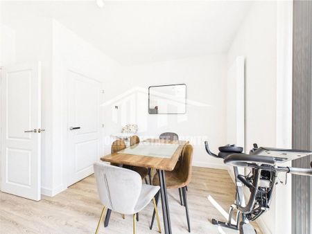 3 bedroom property to rent - Photo 3