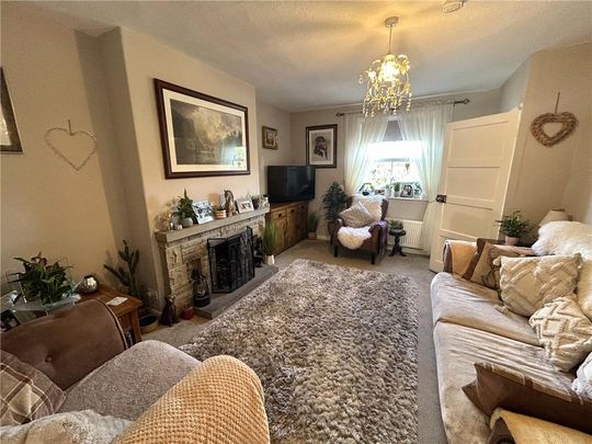 2 bedroom semi-detached house to rent - Photo 1