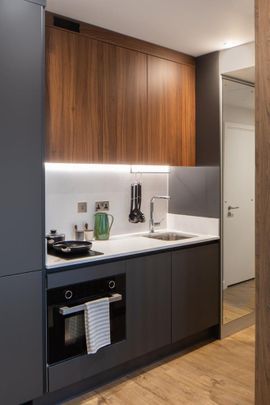 Studio to rent - Photo 1