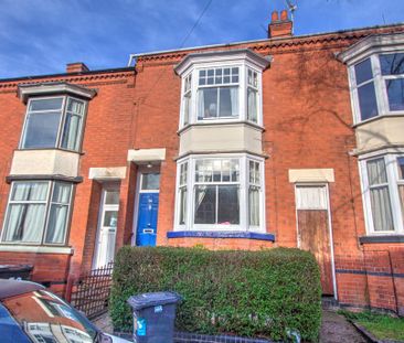 4 bedroom terraced house to rent - Photo 1