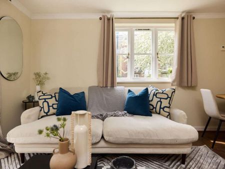 2 bedroom apartment to rent - Photo 4