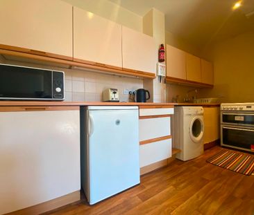 1 bedroom flat to rent - Photo 5