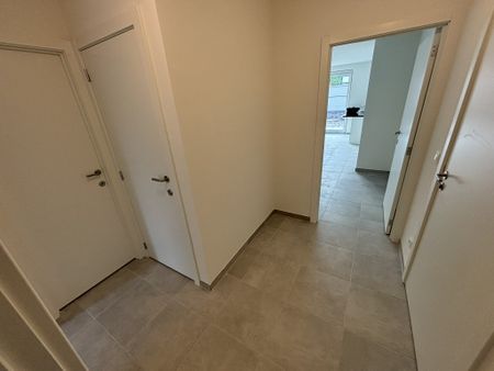 TE HUUR: Nieuwbouw gelijkvloers 2 SLPK en tuin te 1830 MACHELEN - Photo 2
