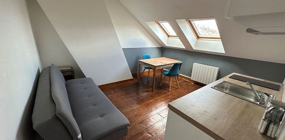 APPARTEMENT T2 MEUBLÉ - QUARTIER CITADELLE / ST LEU - Photo 2