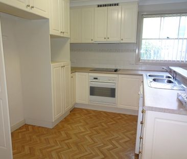 1/32 Gooreen Street, Braddon ACT 2612 - Townhouse For Rent | Domain - Photo 5