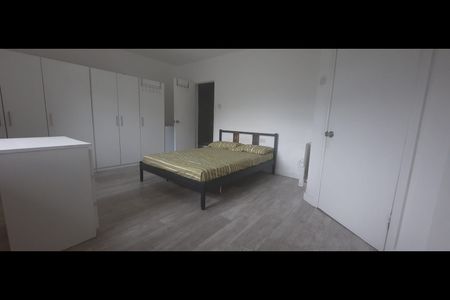 Room in a Shared House, Barclay Road, E13 - Photo 2