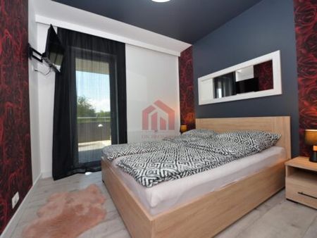 Mieszkanie z widokiem na zieleń i z miejscem postojowym - Photo 4