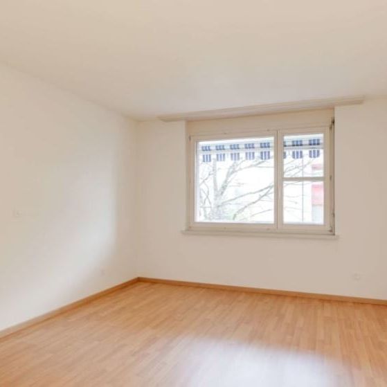 4.5 Zimmer, 98 m², EG - Foto 1