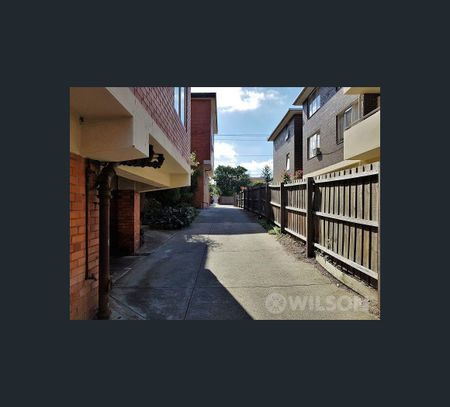 20A/37 Hotham Street, St Kilda East, Vic 3183 - Photo 3