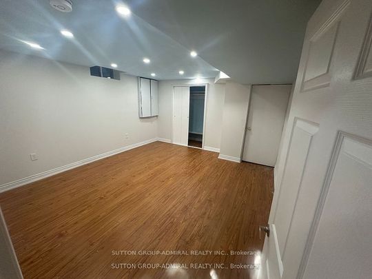 For Lease - 185 Red Maple Road Unit# Basement, Richmond Hill, Ontario - Photo 1