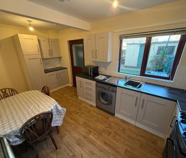 16 Killough Gardens, Lurgan, BT66 8PJ - Photo 5