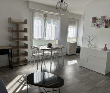 Reims beau type 1 meublé - Photo 3