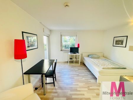 Gepflegte Wohnung in zentraler Lage - Foto 2